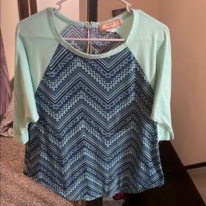 Chevron Patterned 3/4 length Sleeve Top - Mint and Navy